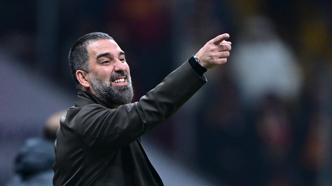 Arda Turan için Shakhtar Donetsk açıklaması! "İmza atarsa mutlu oluruz" Arda Turan için Shakhtar Donetsk açıklaması! "İmza atarsa mutlu oluruz"
