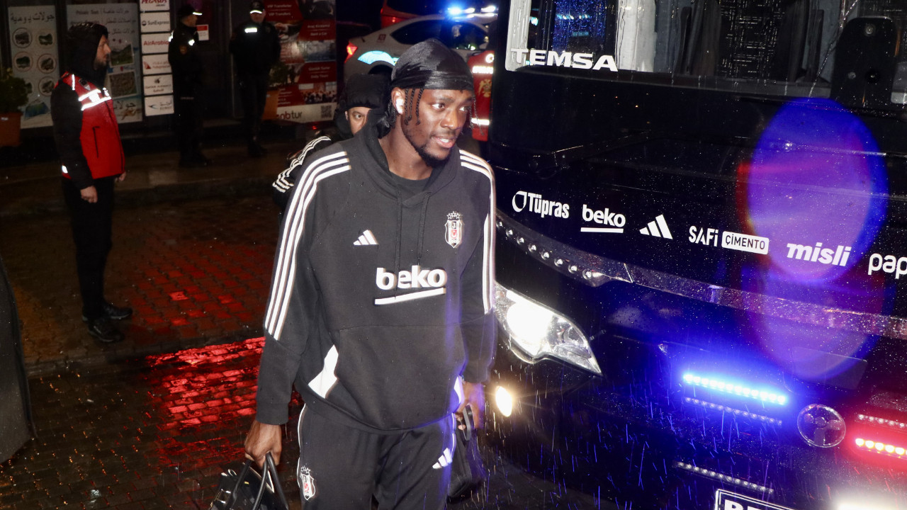 Beşiktaş kafilesi Trabzon'a geldi