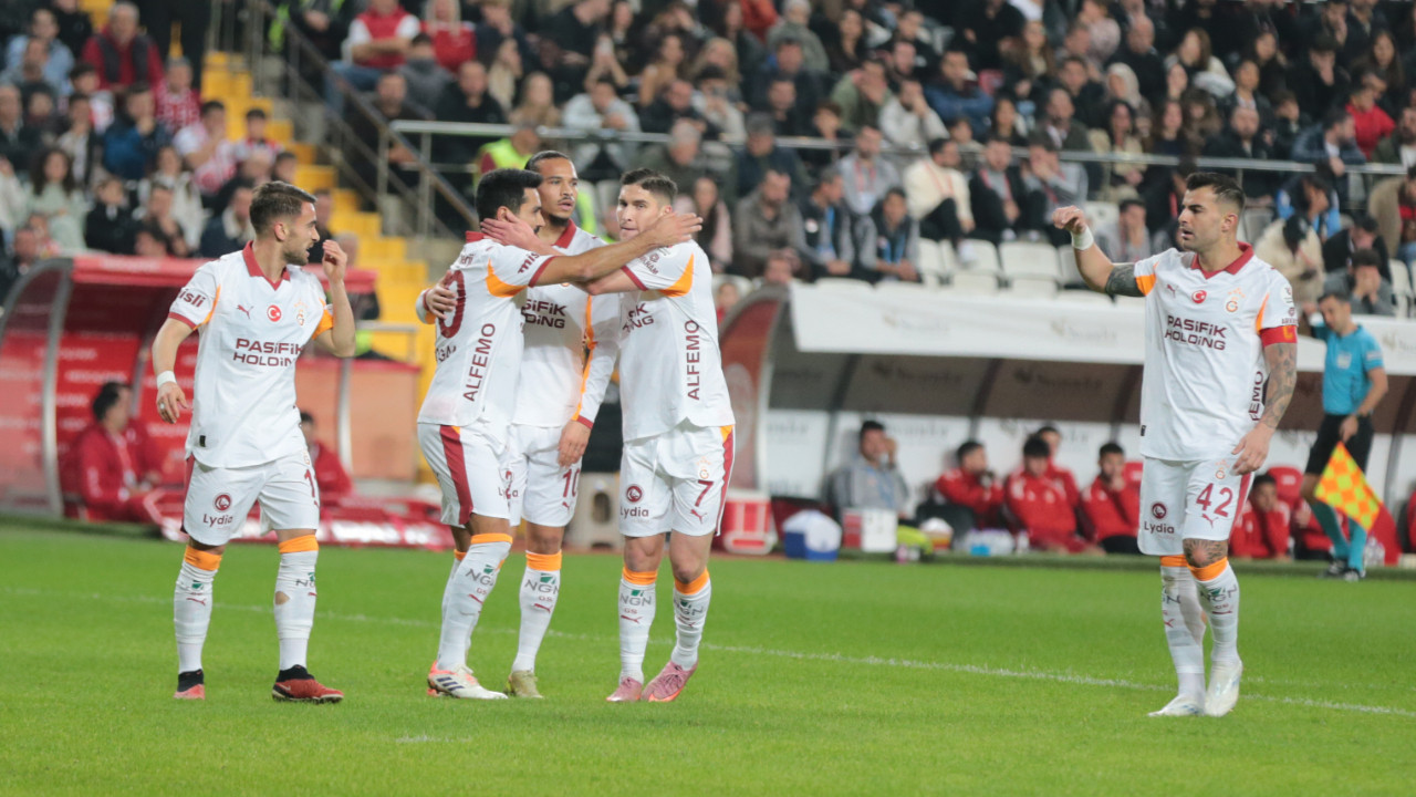 MAÇ ÖZETİ | Antalyaspor 1-4 Galatasaray (Trendyol Süper Lig)