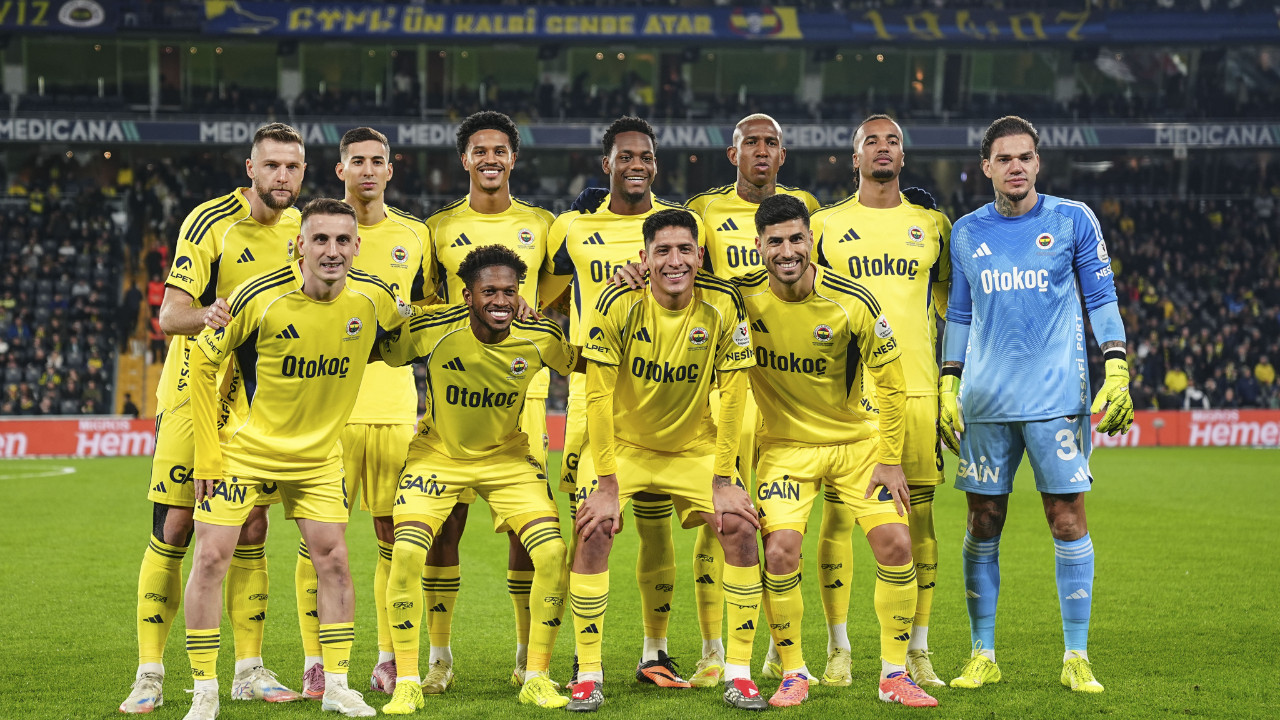 Fenerbahçe'ye kötü haber! Sakatlandı ve oyundan çıktı