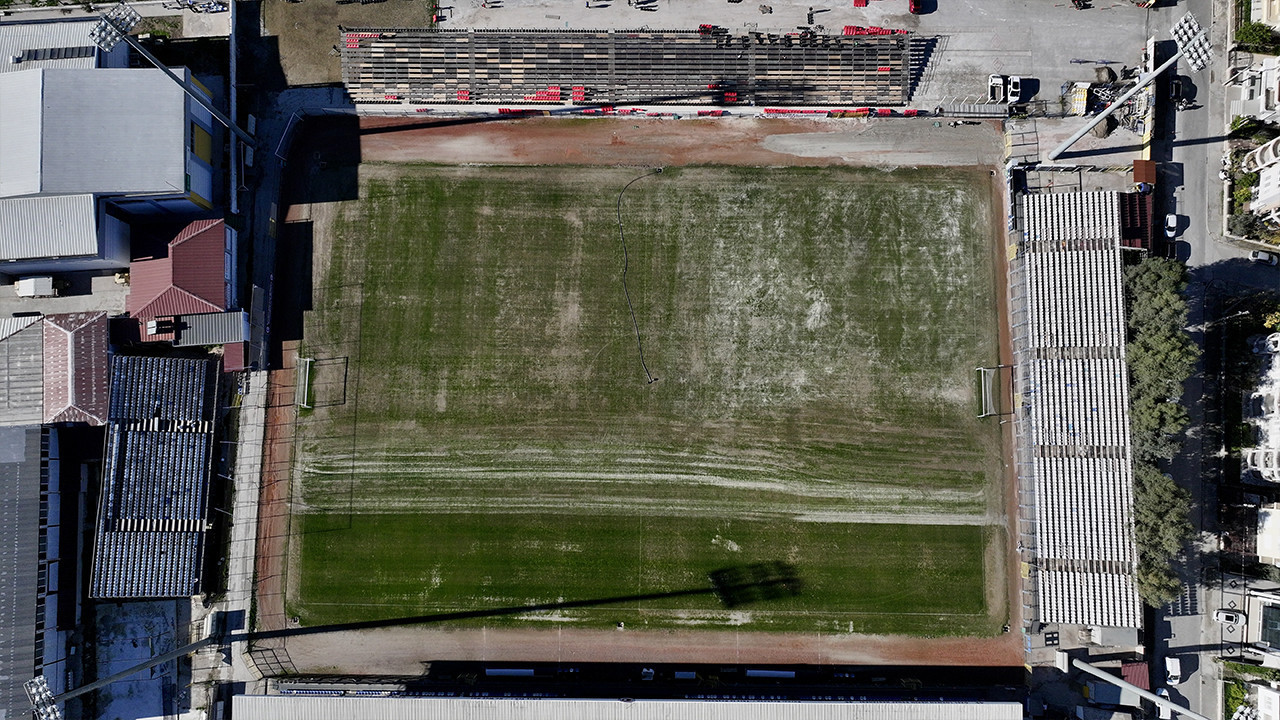 Fethiyespor maçı öncesi Galatasaray'a 2 şok! Hem zemin hem de bilet fiyatları can yakacak