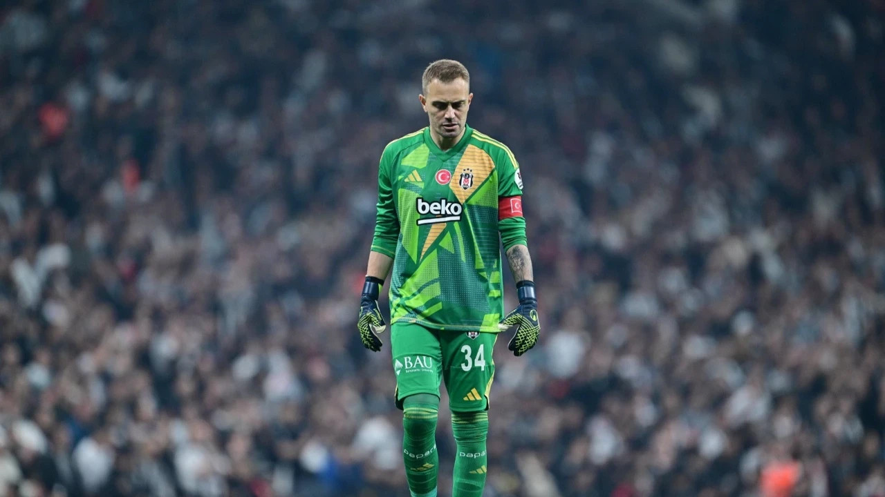 Fenerbahçe'den sonra Samsunspor da Mert Günok'u istiyor!