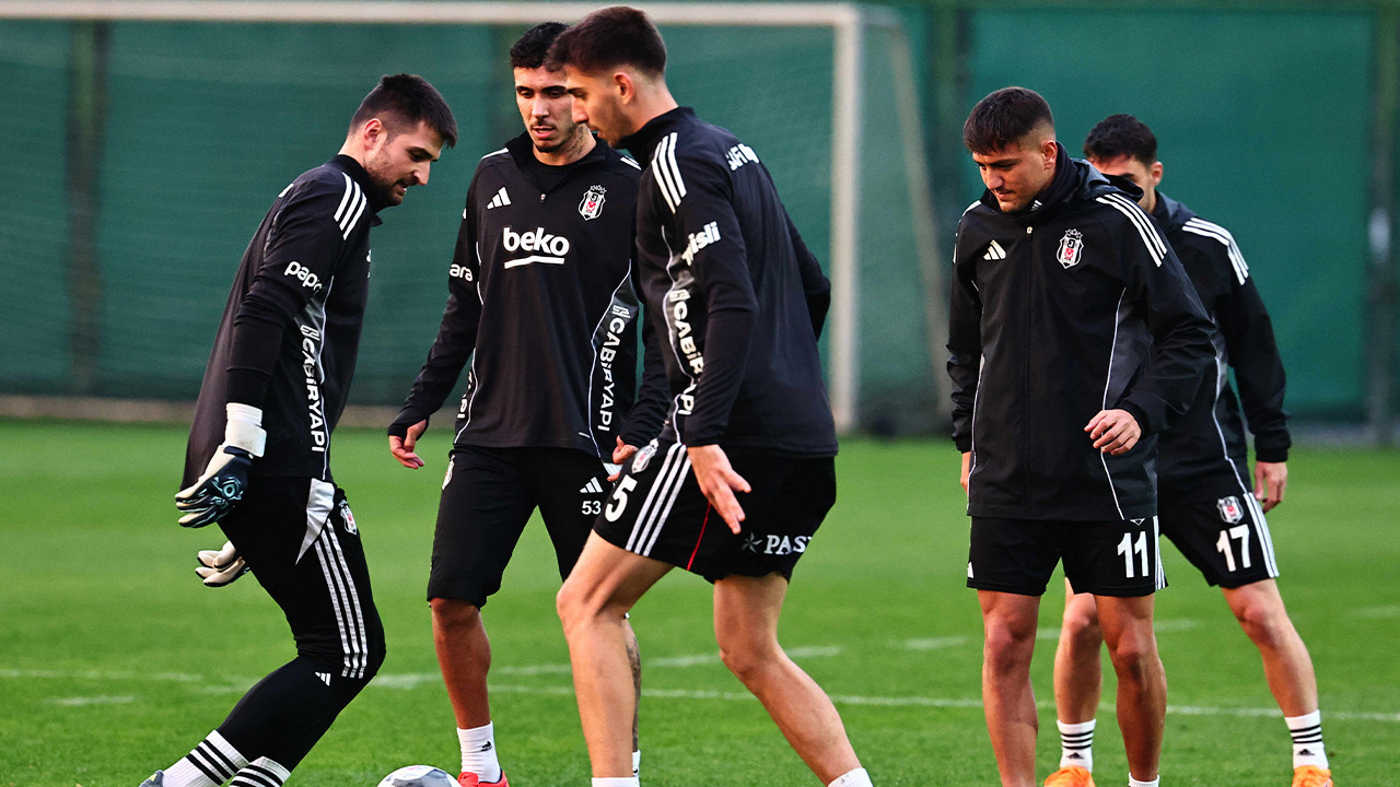 Sergen Yalçın istediği şansı vermedi! Demir Ege Tıknaz takımdan ayrılıyor