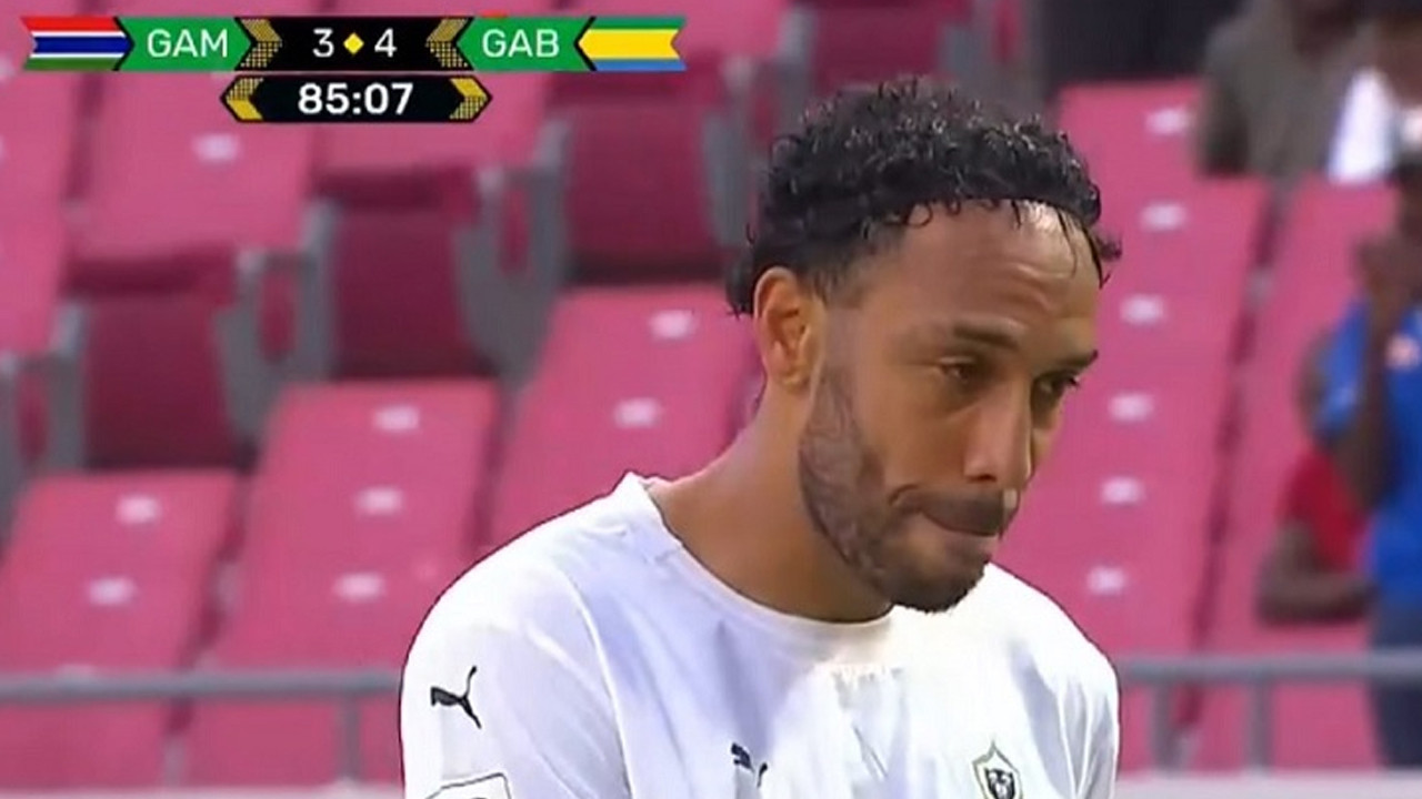 Gabon Milli Takımı, hükümet tarafından askıya alındı