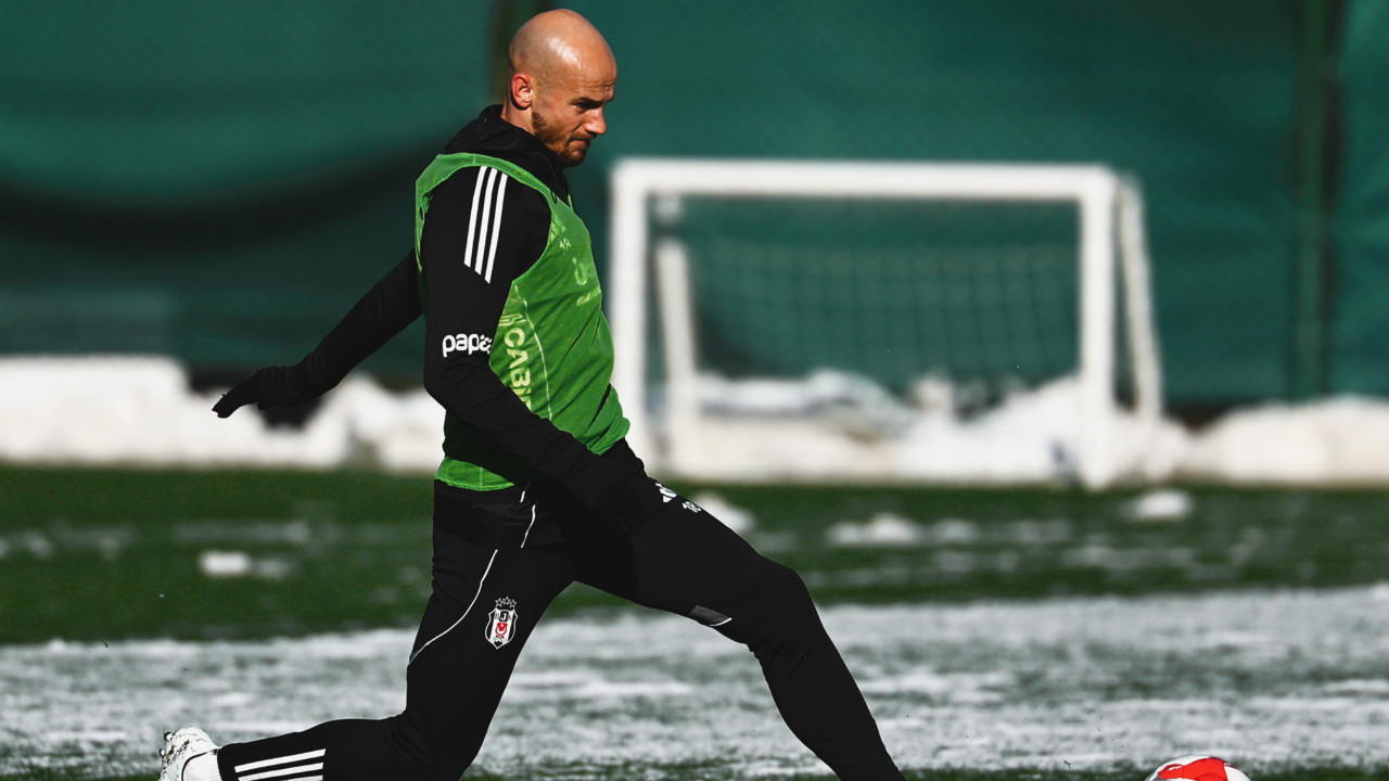 Beşiktaş'ın devre arası hazırlıkları devam ediyor