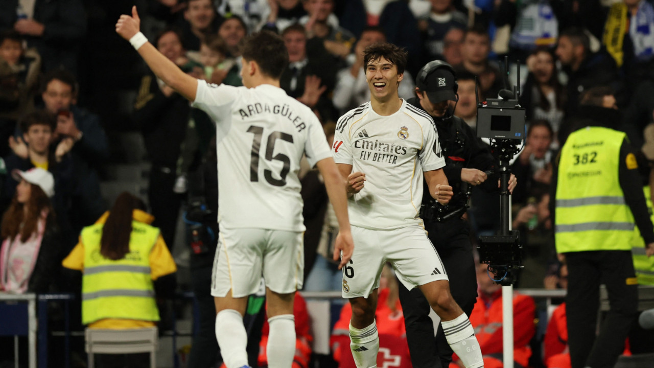 MAÇ ÖZETİ | Real Madrid 5-1 Real Betis (İspanya La Liga)