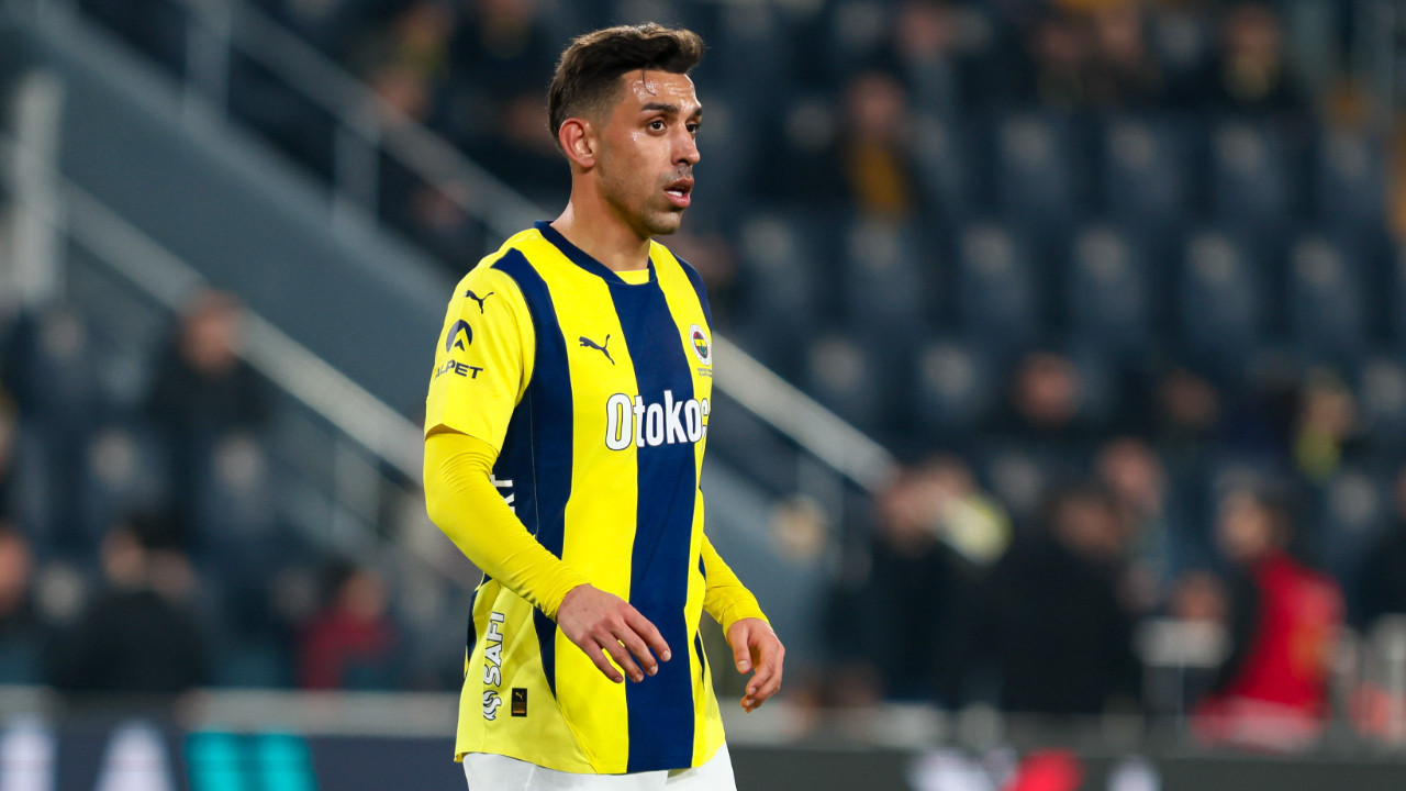 Emre Belözoğlu İrfan Can Kahveci'yi istedi Fenerbahçe 'olur' dedi