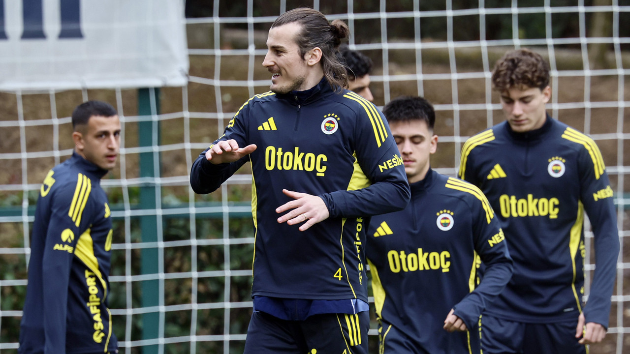 Fenerbahçe'nin Samsunspor maçı kamp kadrosu açıklandı! 10 eksik var