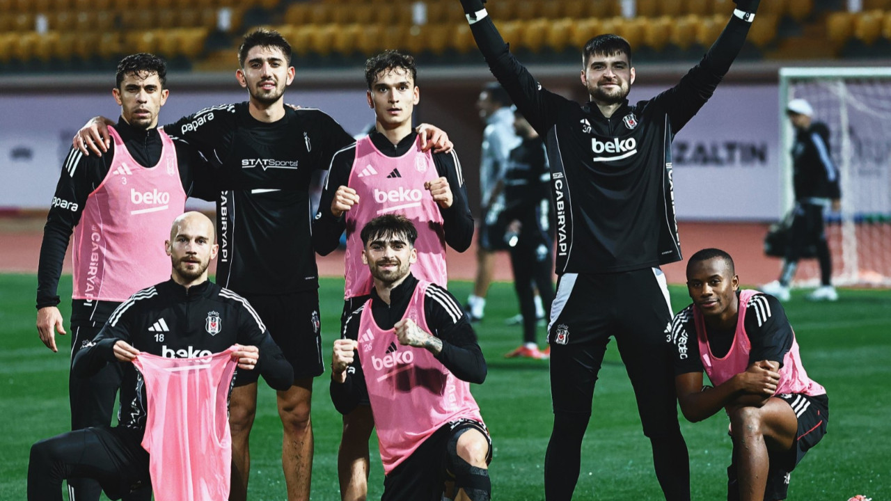 Beşiktaş'ta Rafa Silva antrenör eşliğinde çalıştı