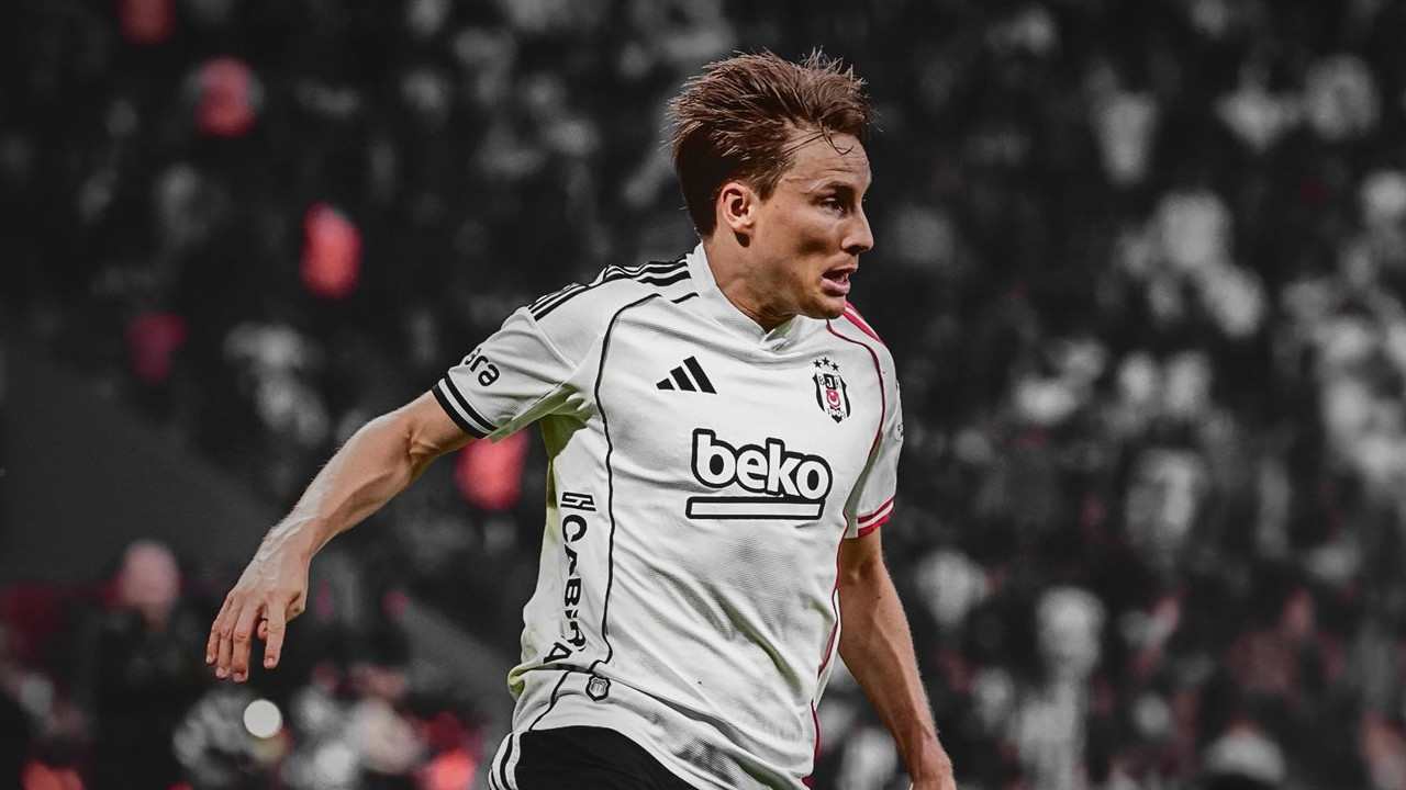 Beşiktaş'ta Jonas Svensson ile yollar ayrıldı