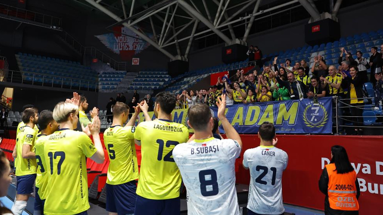 Fenerbahçe, CEV Kupası'nda 8'li Finaller'e yükseldi