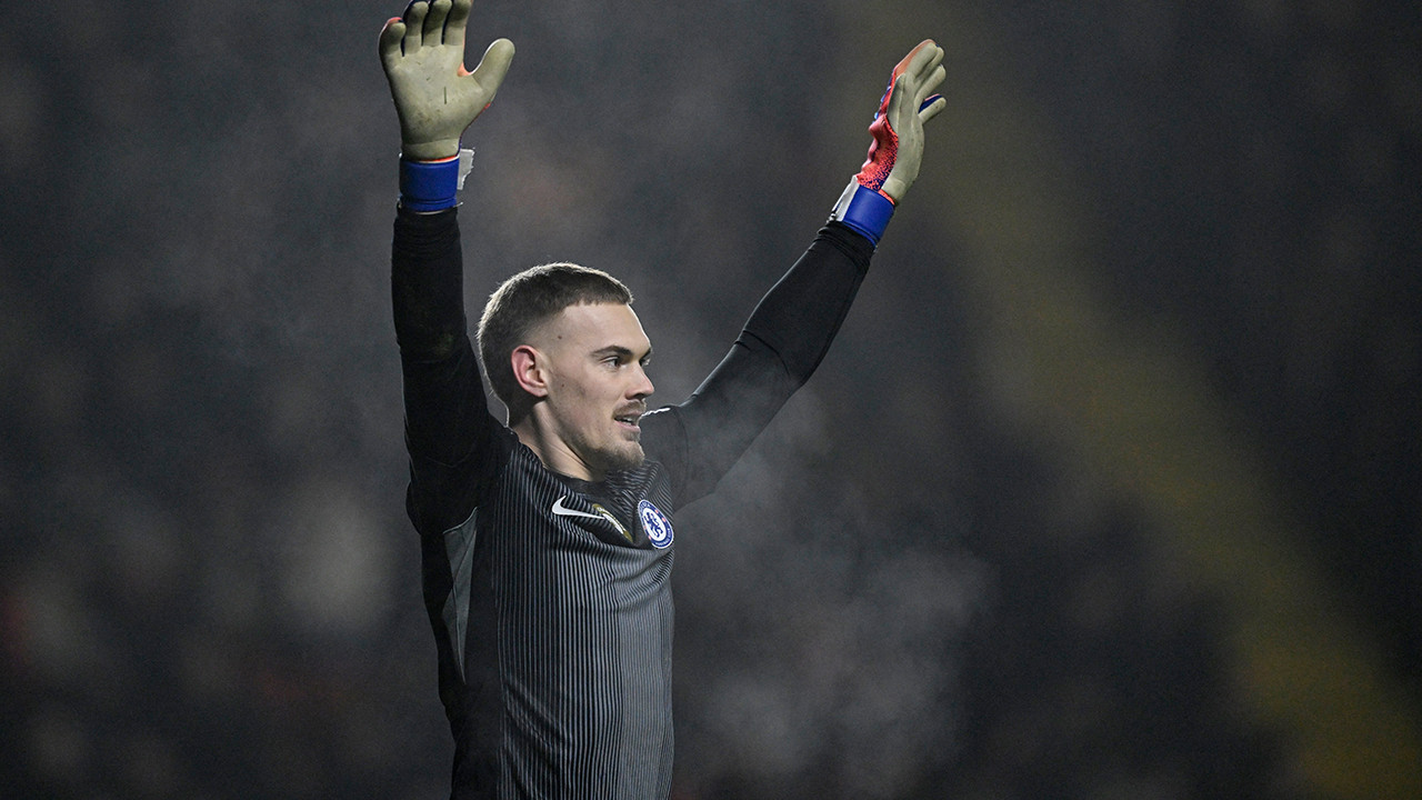 Jörgensen'den Beşiktaş'a kötü haber! Chelsea'de kalacağını belirtti