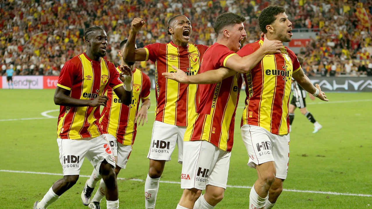 Göztepe ne Sabra'yı gönderebildi ne Ruan'ı