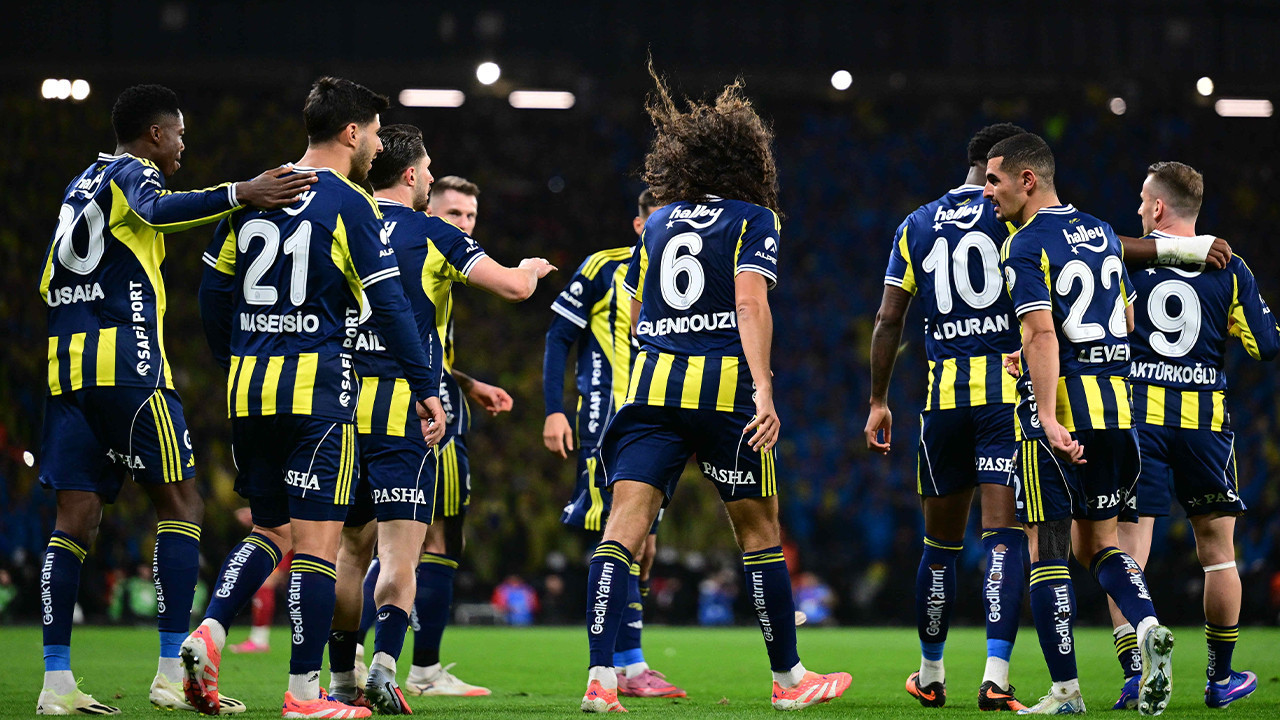 Nebil Evren: Bu sezonki Fenerbahçe saha içinde daha bütünlüğü olan bir takım