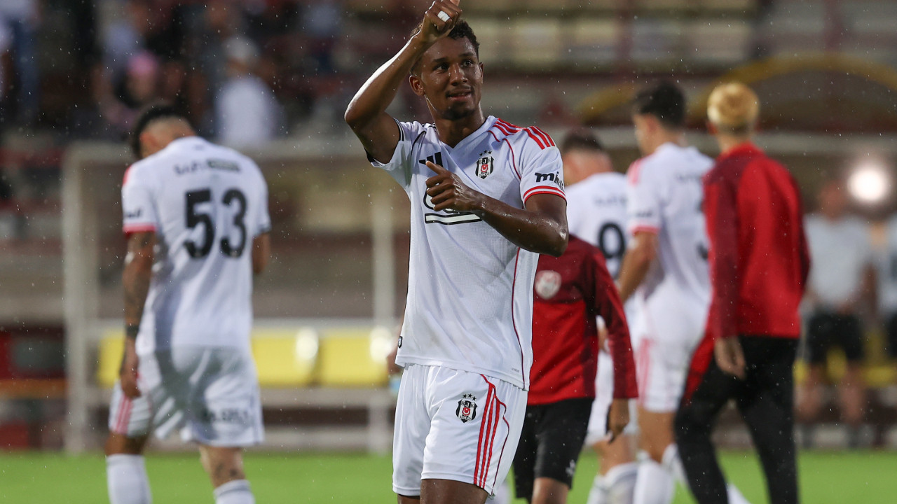 Paris FC, Mainz, Union Berlin derken Felix Uduokhai Beşiktaş'ta kaldı