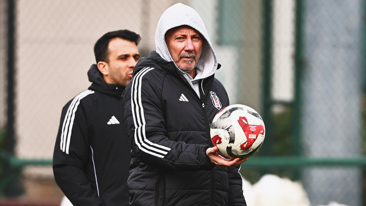 Beşiktaş'ta Rafa Silva'nın yerine Nadiem Amiri!