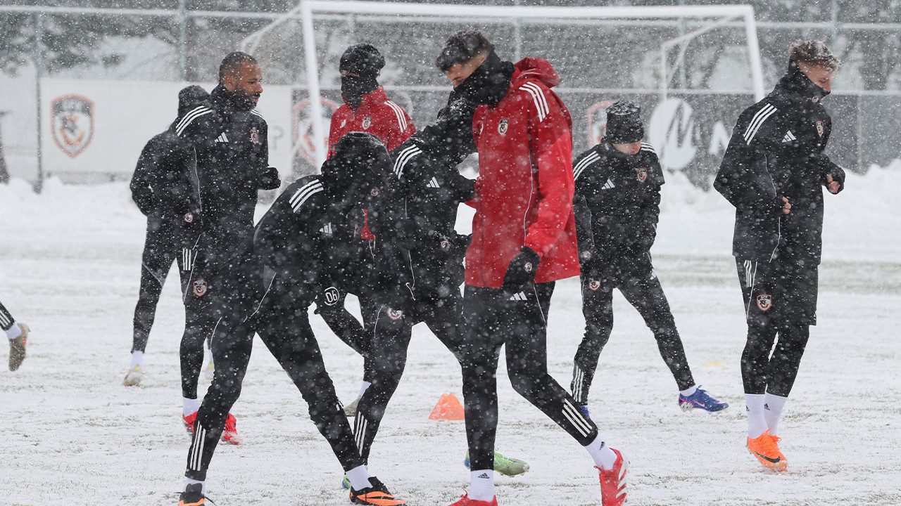 Burak Yılmaz: Kazanıp yolumuza devam etmek istiyoruz