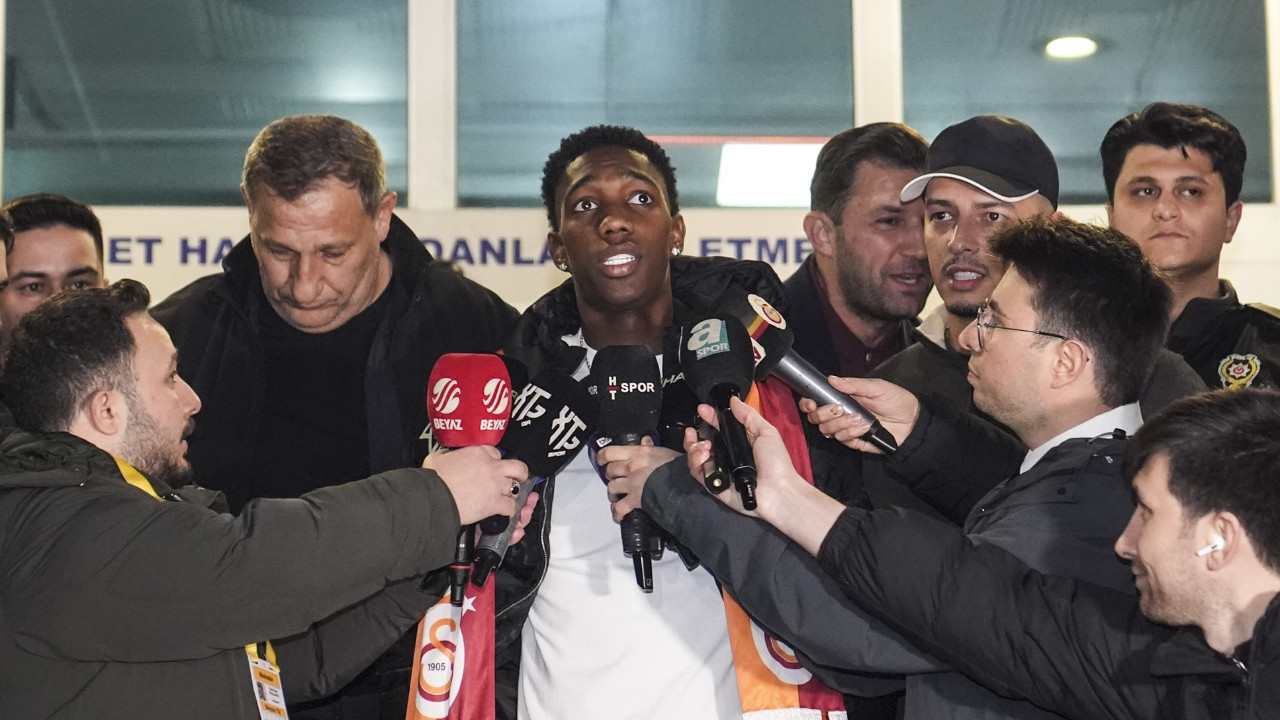 Kolombiyalı futbolcu Yaser Asprilla, Galatasaray için İstanbul'a geldi