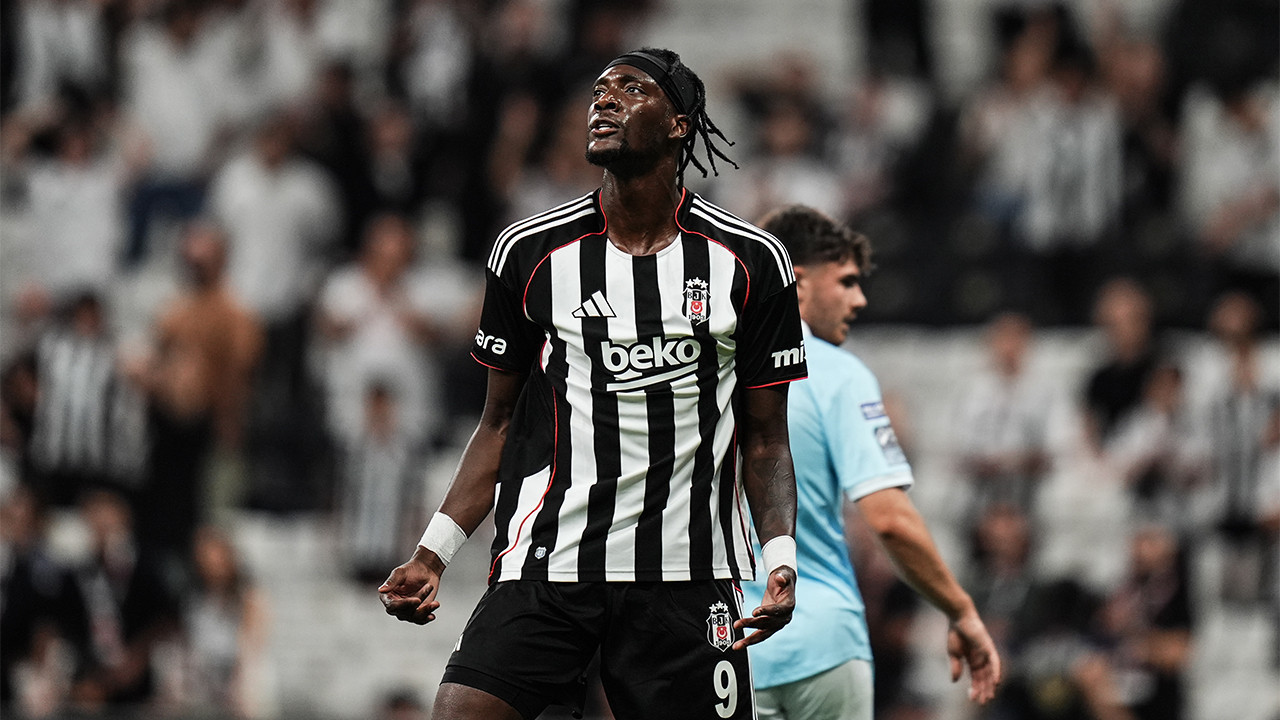 Beşiktaş Tammy Abraham'ın Aston Villa'ya transfer olduğunu açıkladı