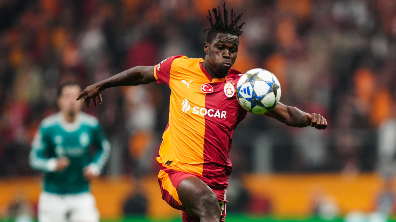 2 aydır sakatlık sorunlarını atlamayan Singo'ya Galatasaray taraftarlarından tepki