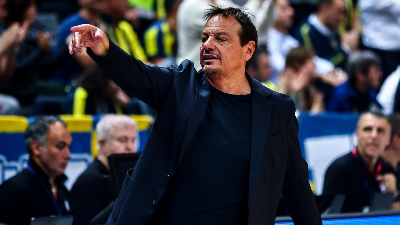 Ergin Ataman'dan başkanın istifa çağrısına yanıt: "Giannakopoulos haklı"