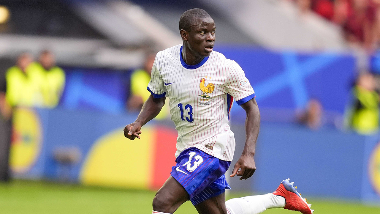 N'Golo Kante'nin İstanbul'a geliş saati belli oldu