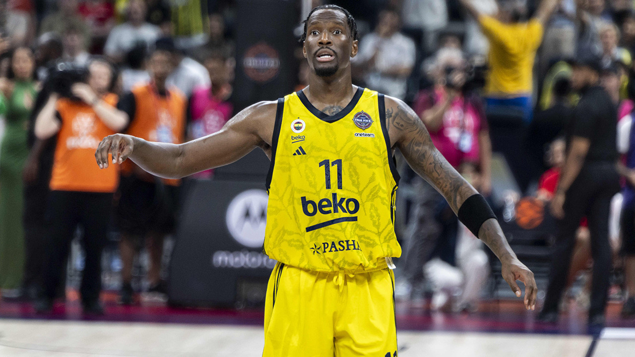 Panathinaikos, Nigel Hayes-Davis'i kadrosuna kattı!