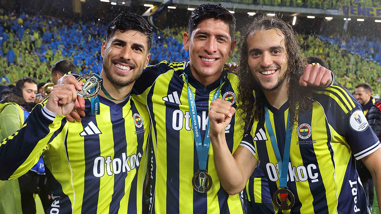 Fenerbahçe'nin Trabzonspor maçı kamp kadrosu belli oldu! Sürpriz eksik