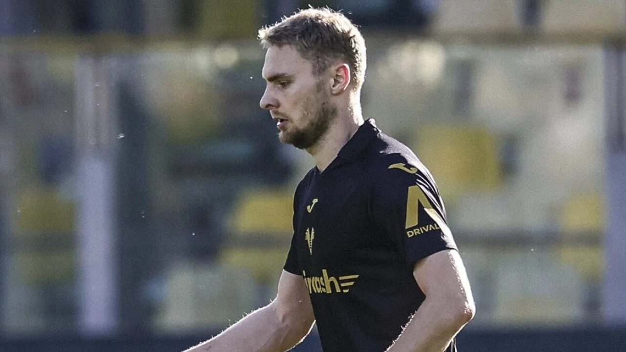 Parma Hellas Verona karşısında uzatmada kazandı!