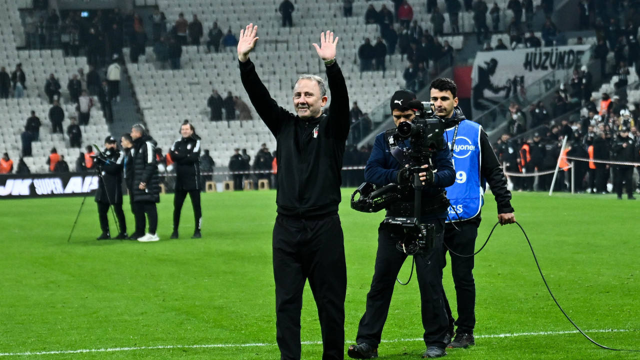 Beşiktaş'ta hedef; Kocaelispor, Galatasaray ve Gençlerbirliği maçlarında 3 puan