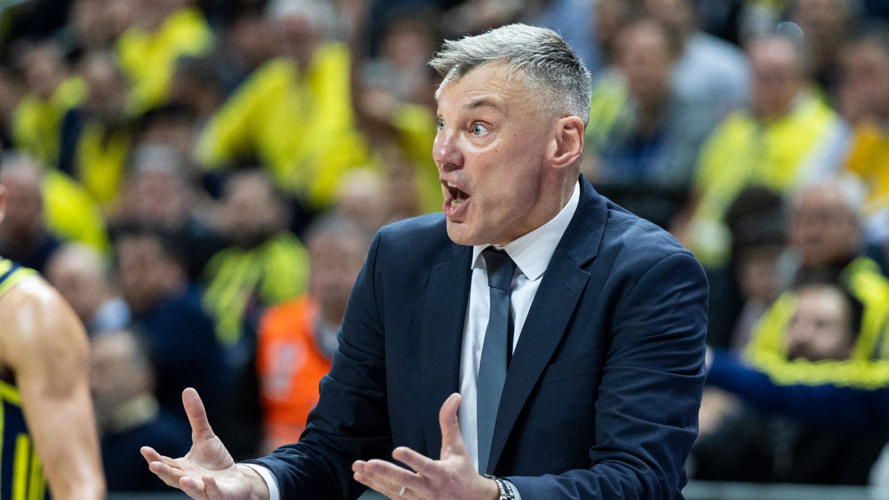 Fenerbahçe Beko Başantrenörü Sarunas Jasikevicius, Dubai'de mahsur kaldı