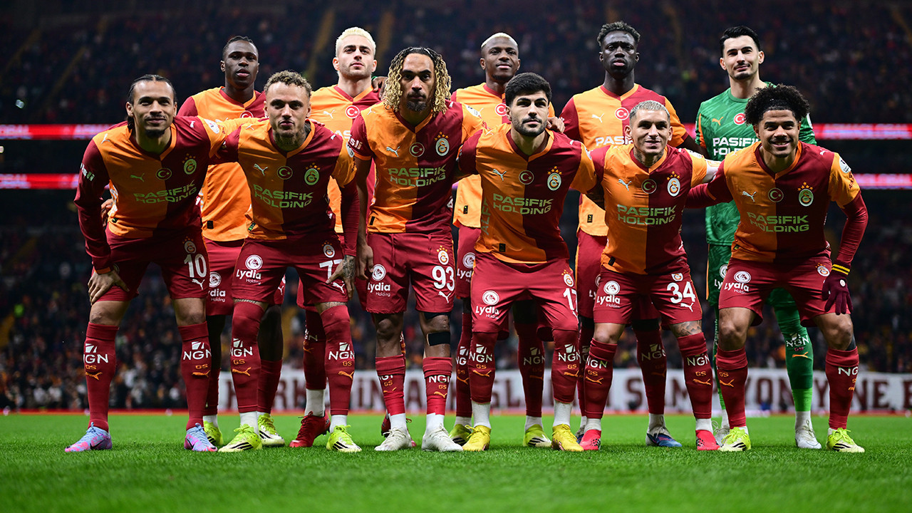 Galatasaray'ın yıldızına övgüler yağdı: "Sözleşmesi uzatılmalı"