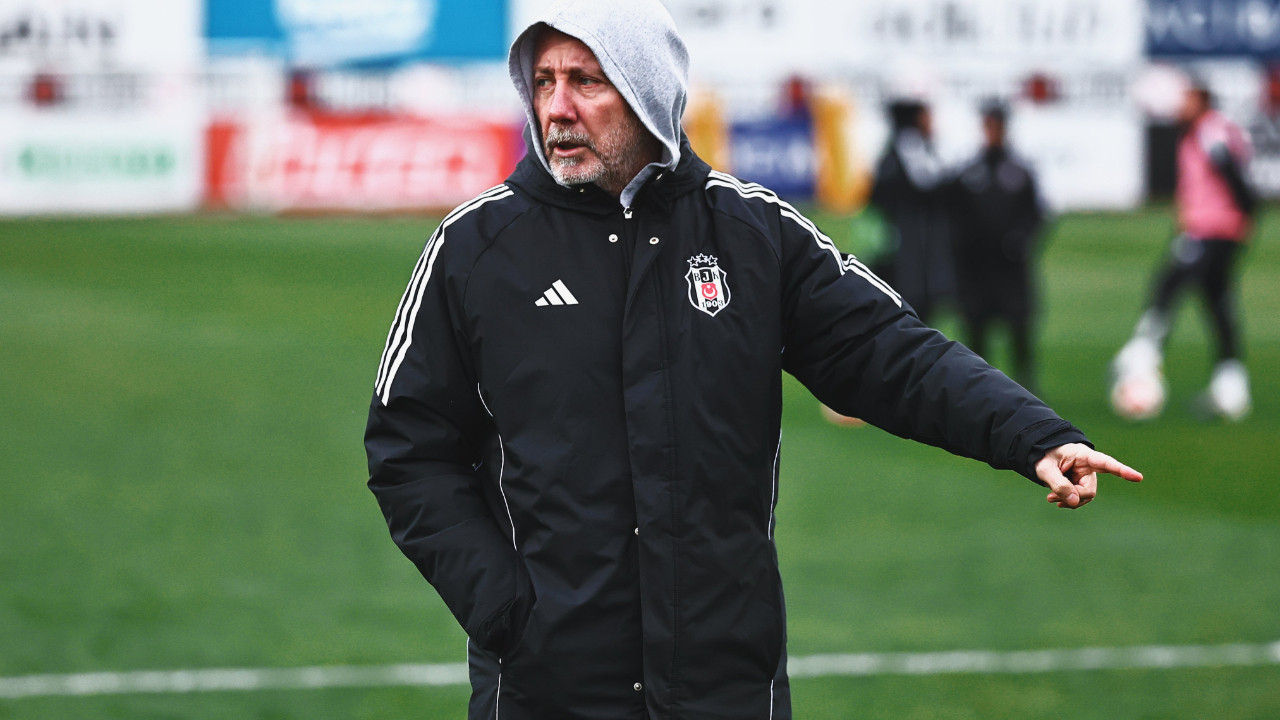 Süper Lig'de 13 maçtır kaybetmeyen Beşiktaş'ta hedef Galatasaray derbisi