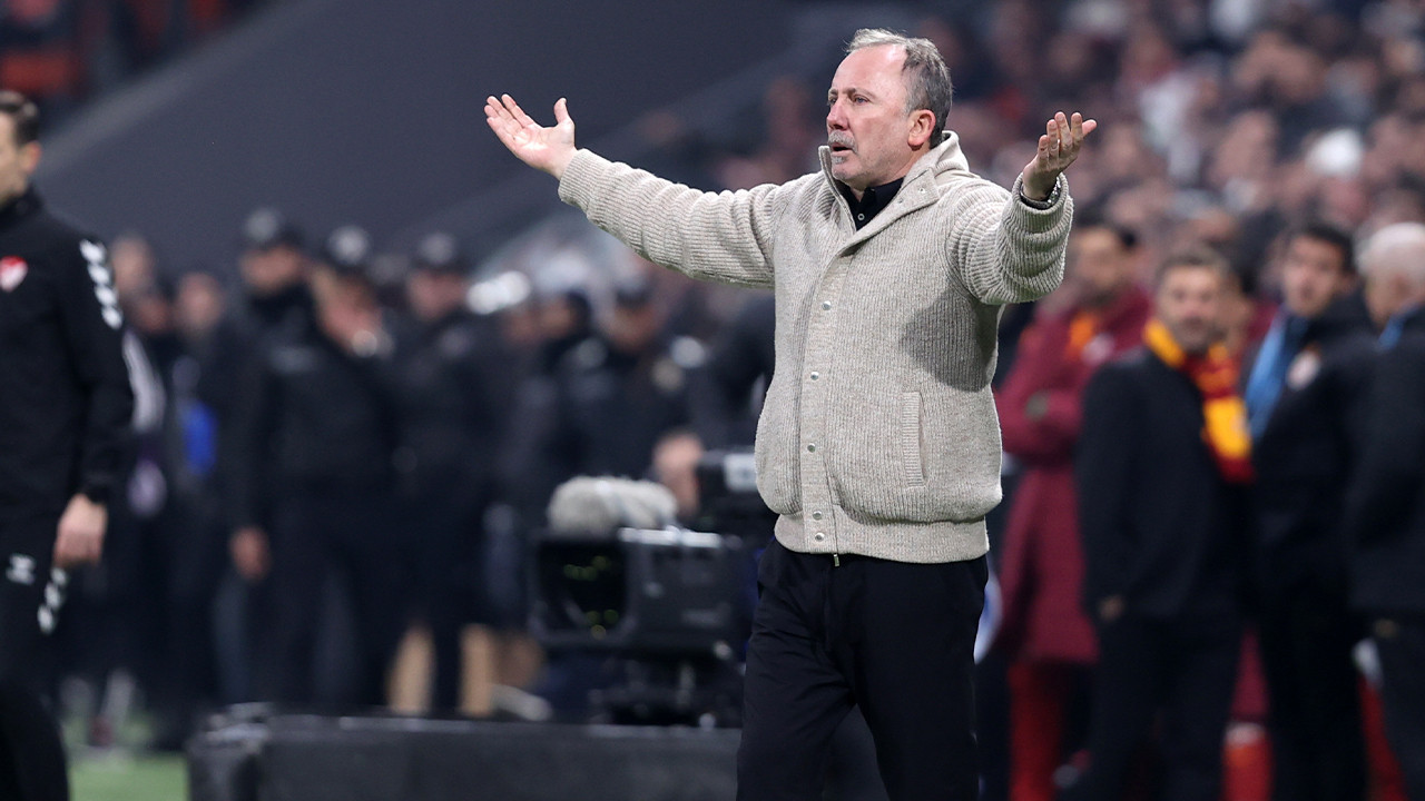 Sergen Yalçın'dan sert tepki: Osimhen'i nasıl atmazsın? TFF seni bunun için göndermiş!