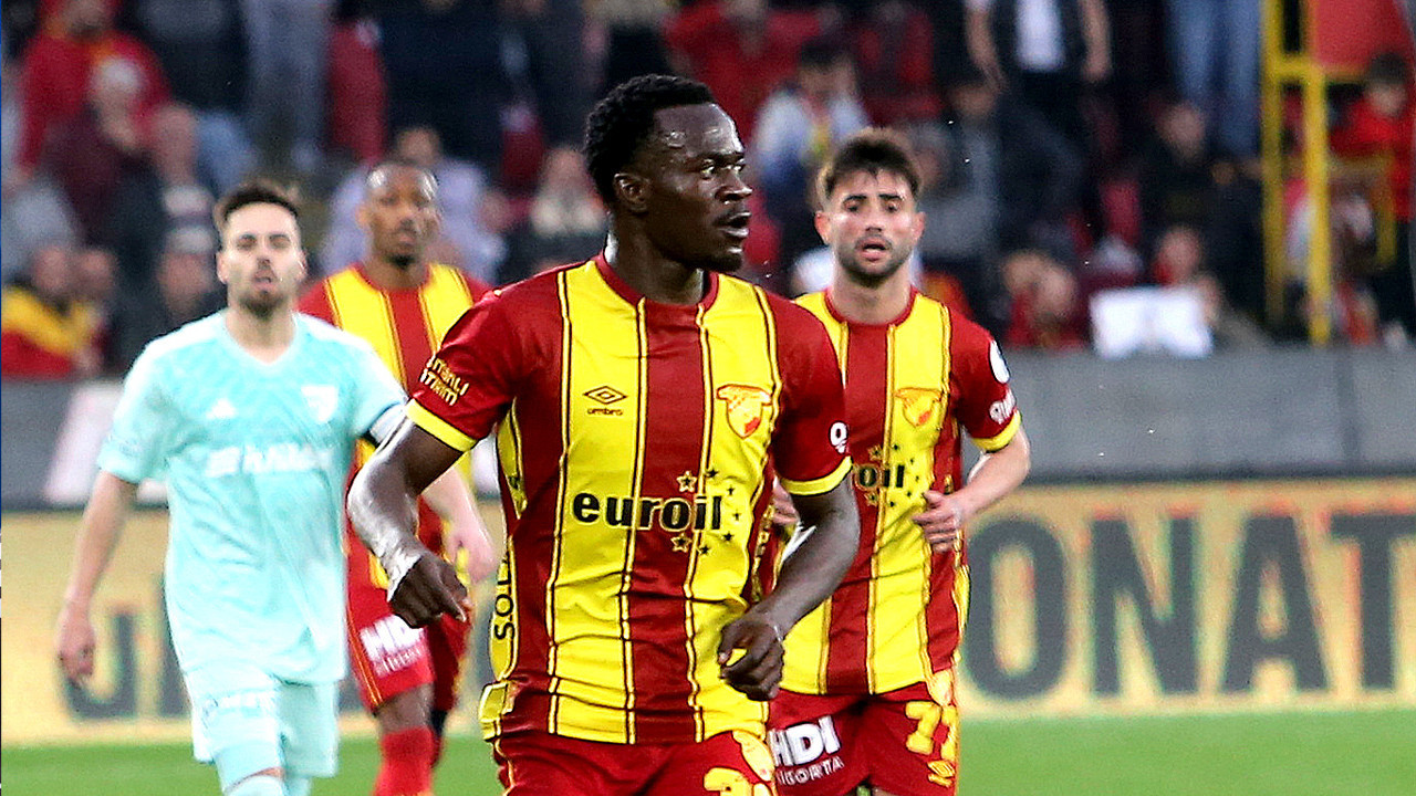 Devre arasında Galatasaray istemişti! Beşiktaş'tan Anthony Dennis hamlesi