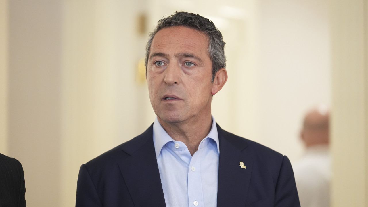 Fenerbahçe Dominik Livakovic'i 2 milyon euroya Torino'ya gönderiyor