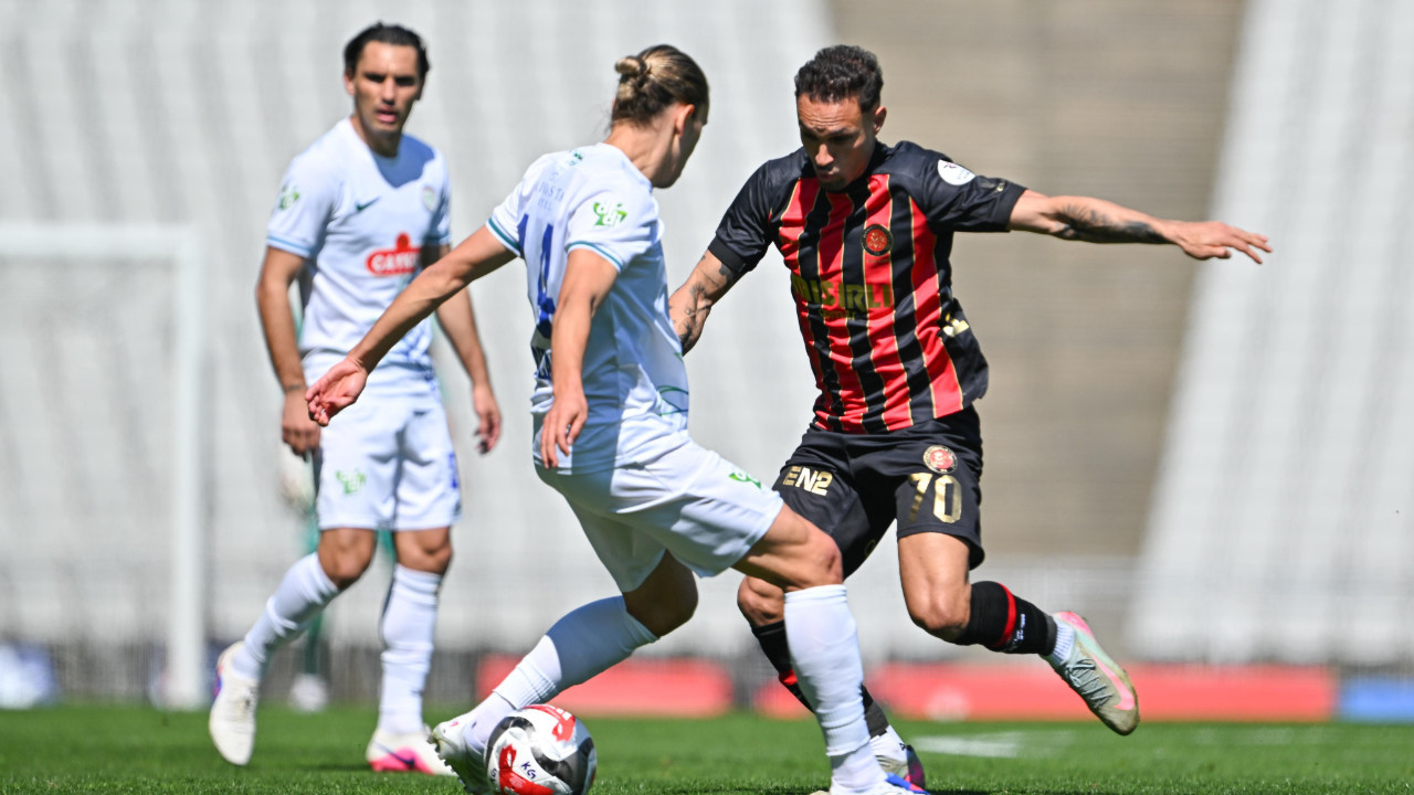 Fatih Karagümrük Olimpiyat Stadı'nda Ç.Rizespor'u 2-1 yendi!