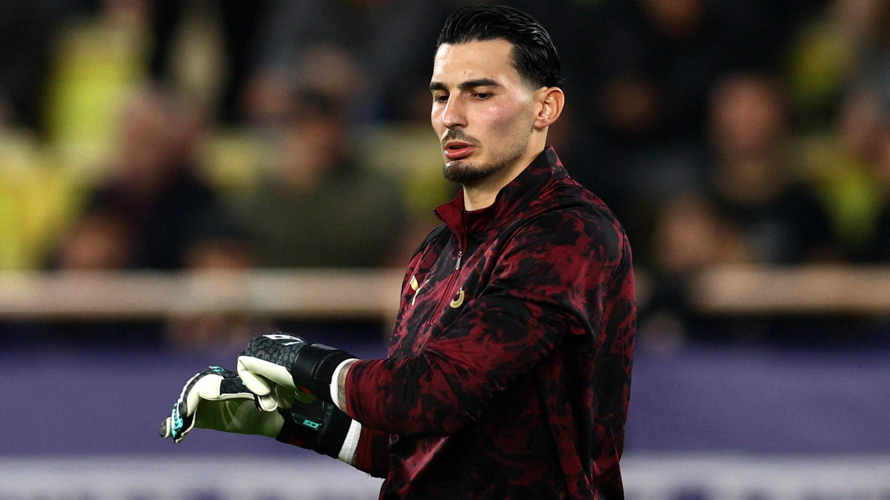 UEFA, Uğurcan Çakır'ın dikkat çeken kurtarışlarını paylaştı!