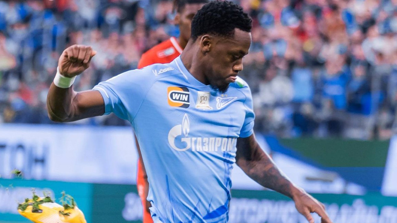 Zenit Jhon Duran transferi için bin pişman!