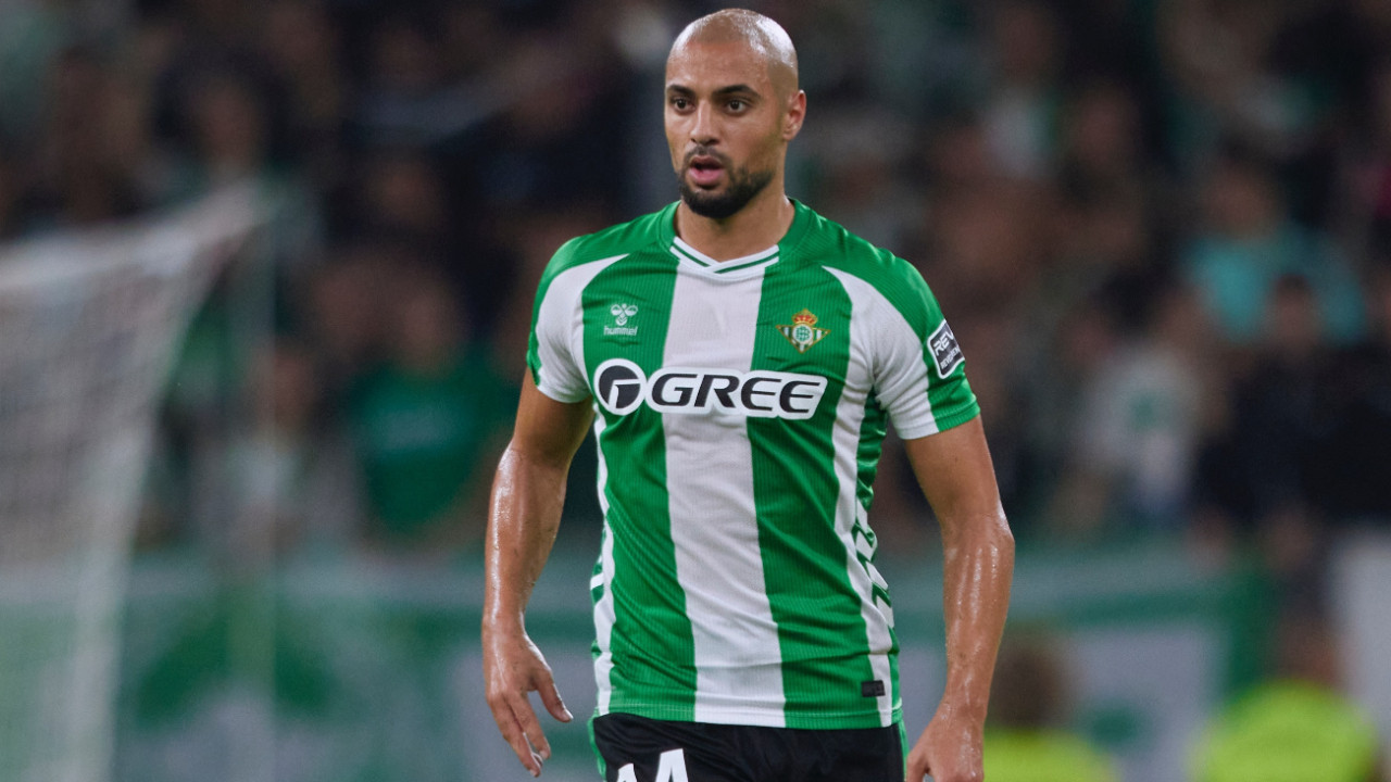 AS Gazetesi'ne göre Sofyan Amrabat Fenerbahçe'ye geri dönecek