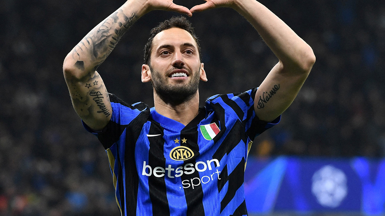 Inter Hakan Çalhanoğlu ile yola devam edecek! Yeni kontrat eski maaş