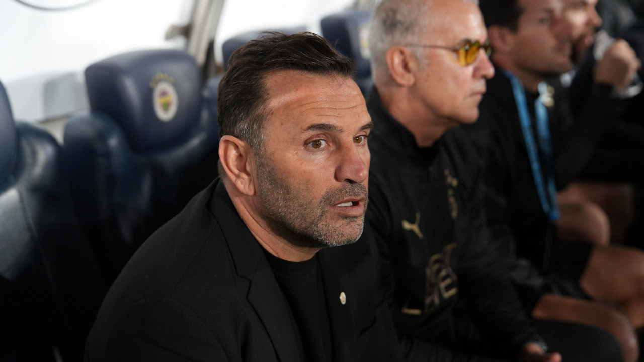 Okan Buruk: Şampiyon olmak için hakemi de yenmek zorundayız