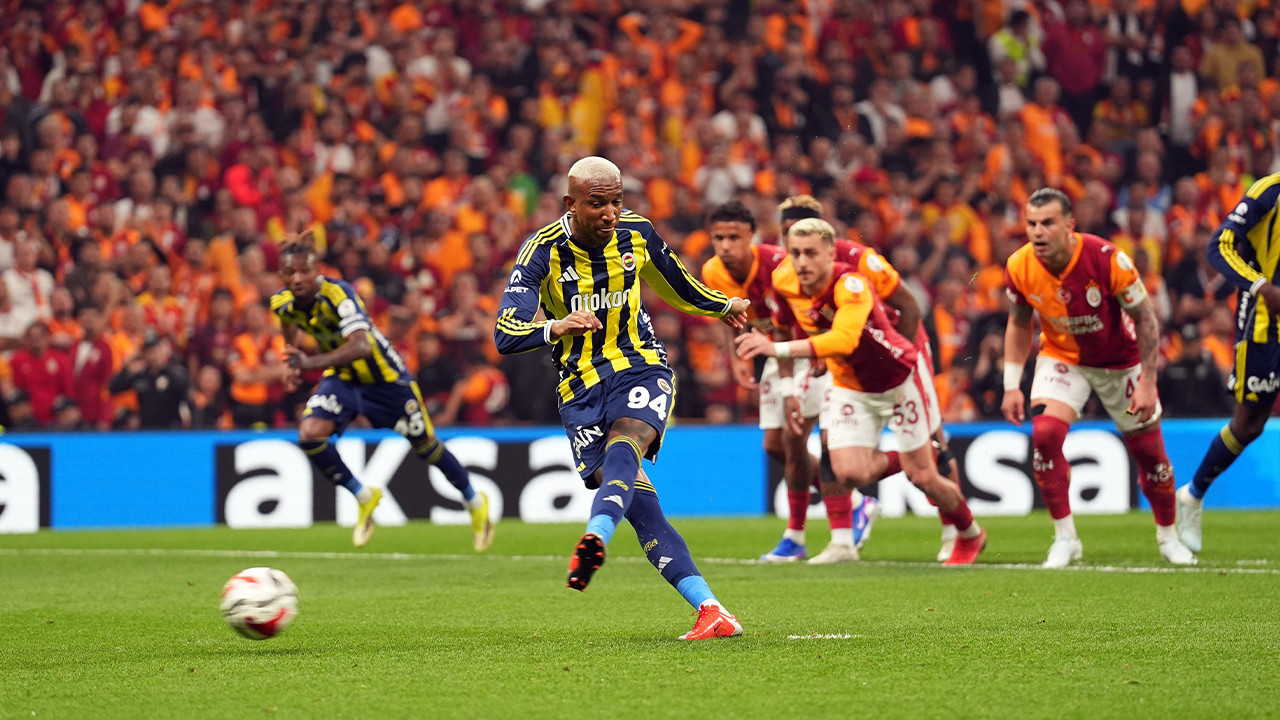 3 penaltı kaçıran Talisca 7 puanı çöpe attı! Şampiyonluk böyle elden gitti