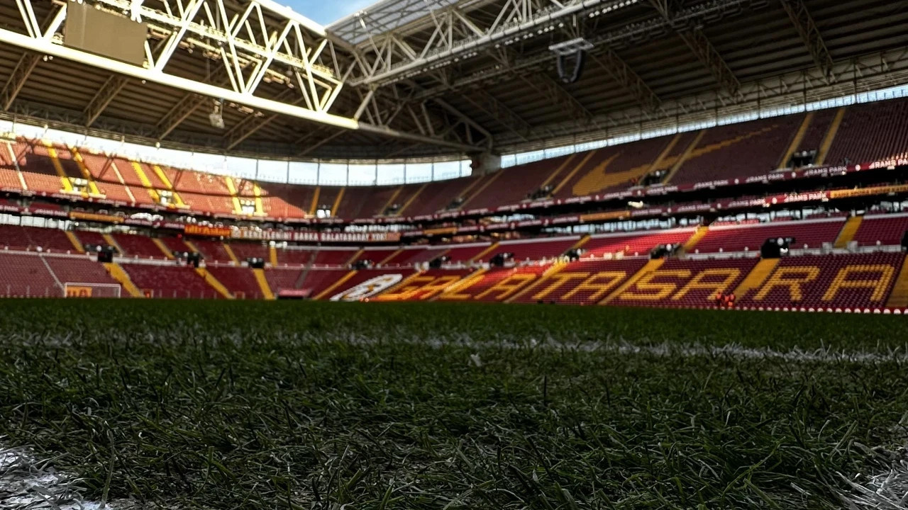 Galatasaray'da büyük gün! Taraftara açık antrenman