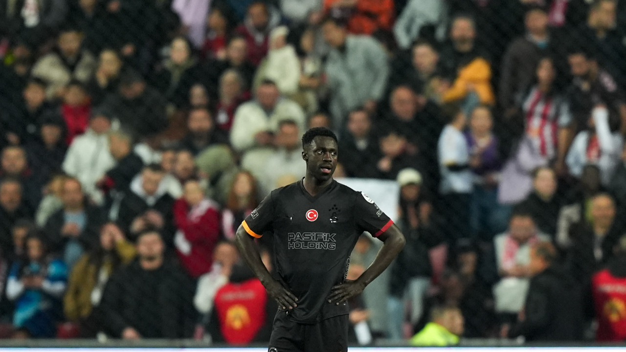 Samsunspor: 4 Galatasaray: 1 (32. hafta Süper Lig)