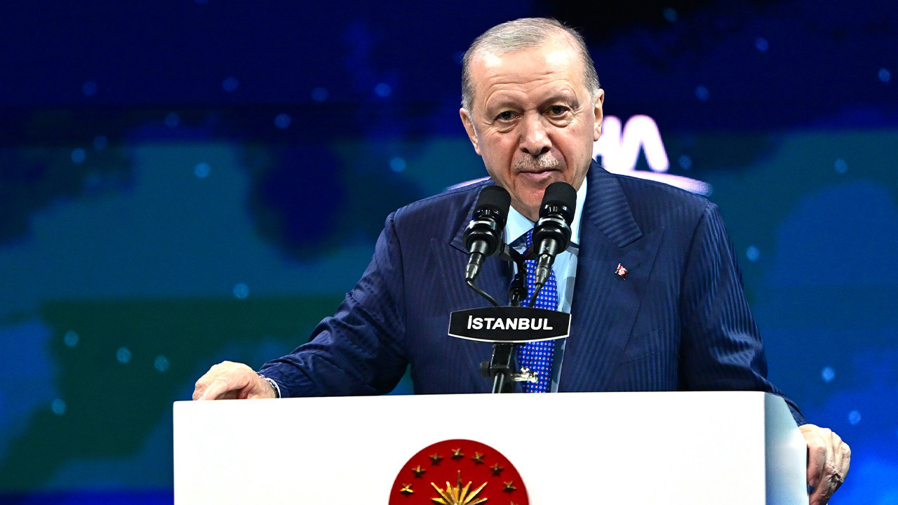 Cumhurbaşkanı Recep Tayyip Erdoğan Galatasaray'ın 26. şampiyonluğunu kutladı