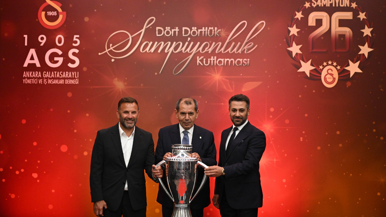 Galatasaray 2 yıl daha Okan Buruk'la yola devam edecek!