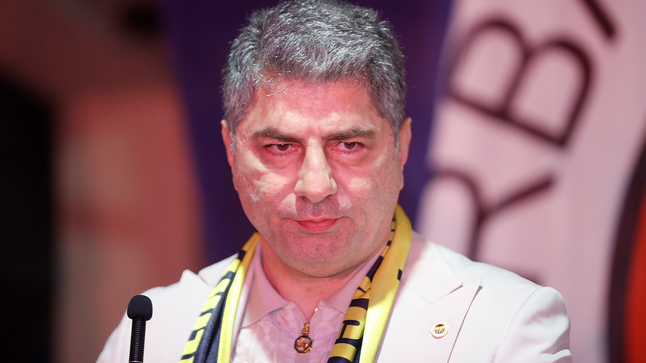 Hakan Safi'den Aziz Yıldırım'a gönderme: 1 sene içerisinde s