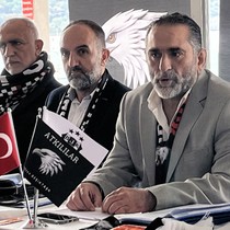 Beşiktaş başkan adayı Gürkan Aksoy: Beşiktaş'ın delikli lirasının peşine düşmeye geldik