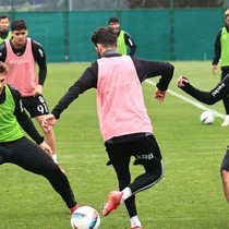 Beşiktaş, Fenerbahçe maçı hazırlıklarına devam etti